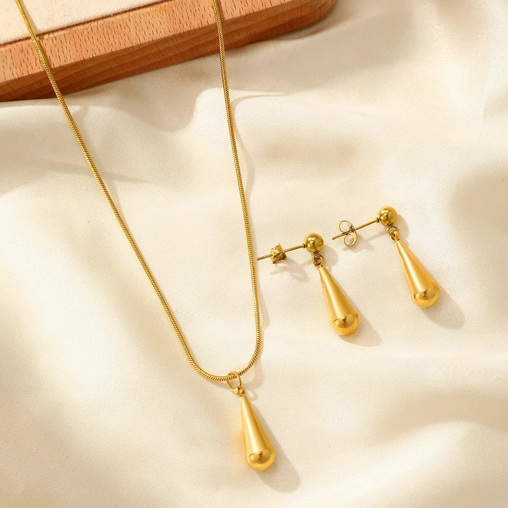 Conjunto de acero inoxidable, diseño minimalista
